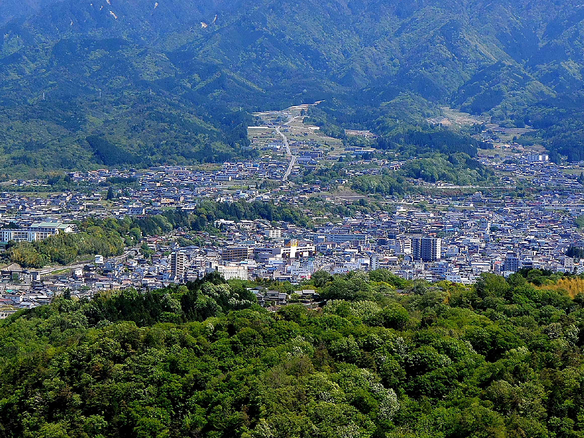 地域密着＆実績蓄積